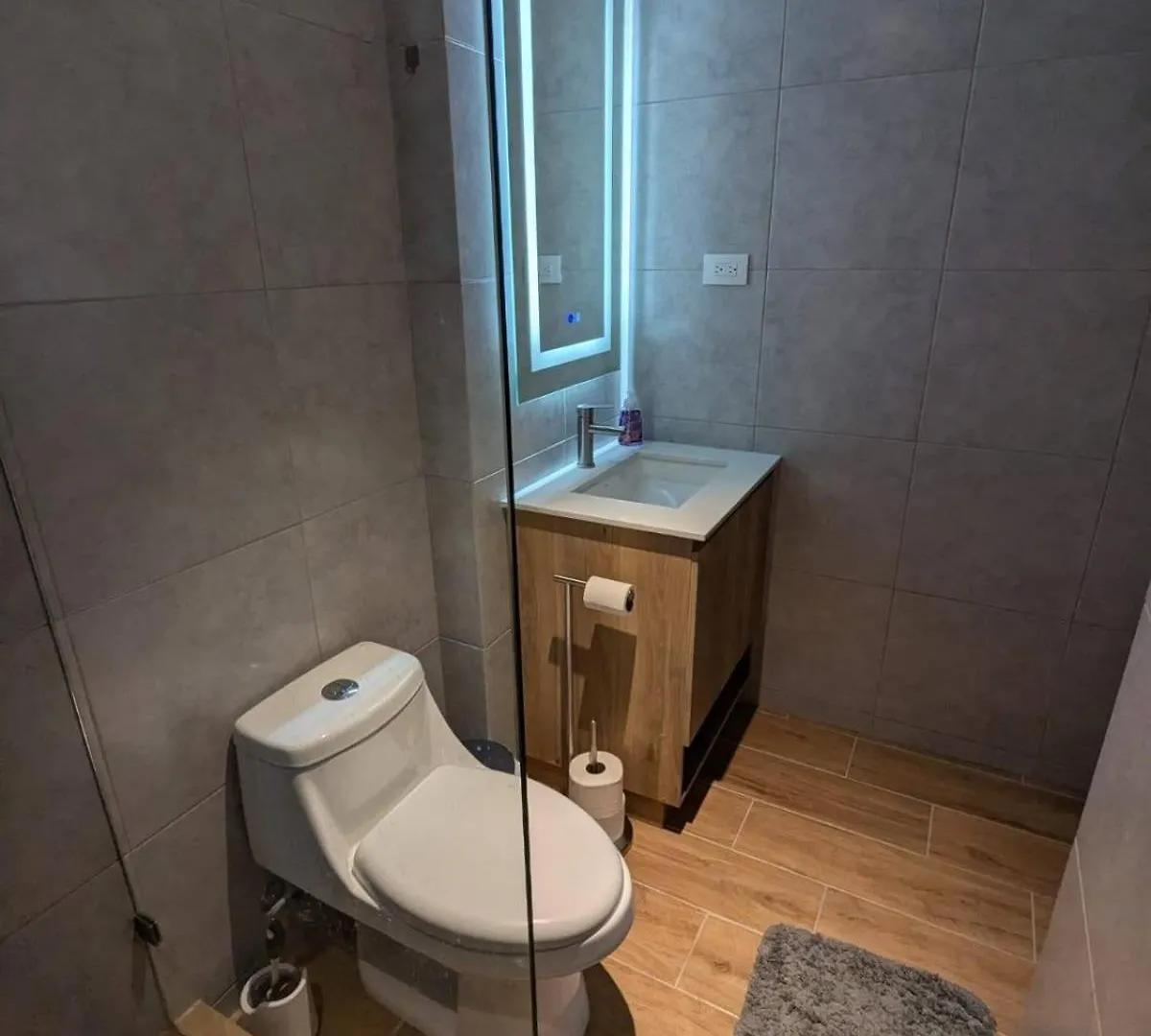 Apartment Confort In The City Center Guatemala City Guatemala